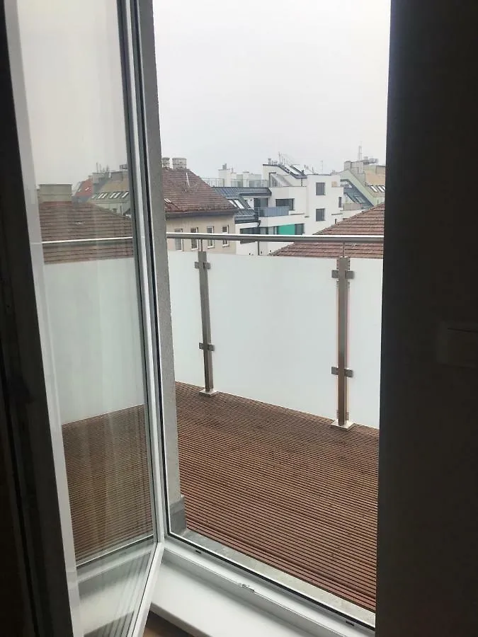 Modern Apartment With Balcony 维也纳 0*,