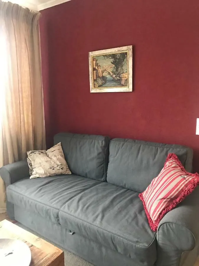 Modern Apartment With Balcony 维也纳